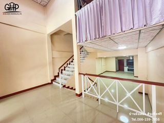 For sale 3 Beds townhouse in Sam Phran, Nakhon Pathom