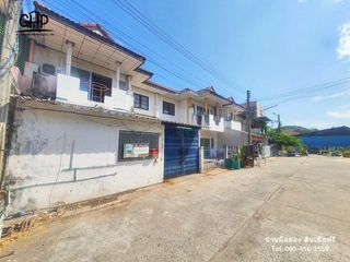 For sale 5 bed townhouse in Mueang Roi Et, Roi Et