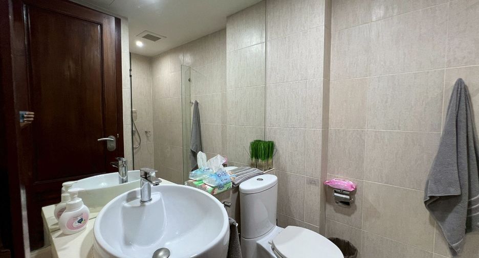 For rent and for sale 2 bedrooms condo in Bang Lamung, Chonburi