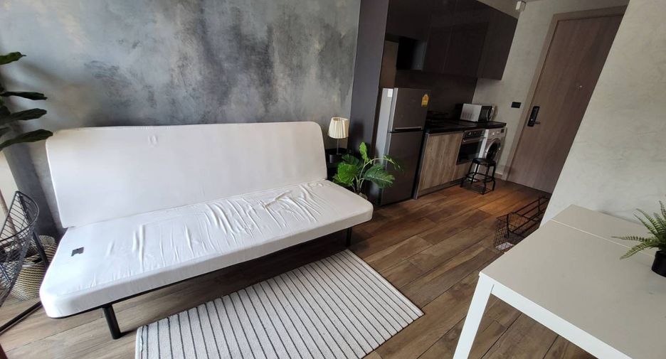 For rent 1 bed condo in Watthana, Bangkok