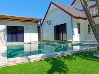 For rent and for sale 3 bed villa in Bang Lamung, Chonburi