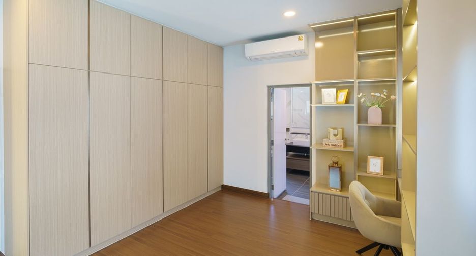 For rent 4 bedrooms house in Bang Phli, Samut Prakan