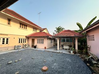 For rent そして for sale 4 Beds house in Khan Na Yao, Bangkok