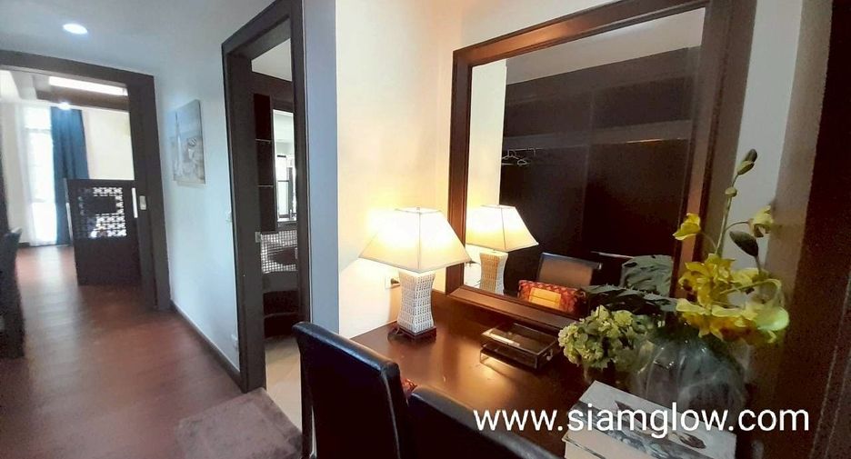For rent and for sale 4 bedrooms villa in Bang Lamung, Chonburi
