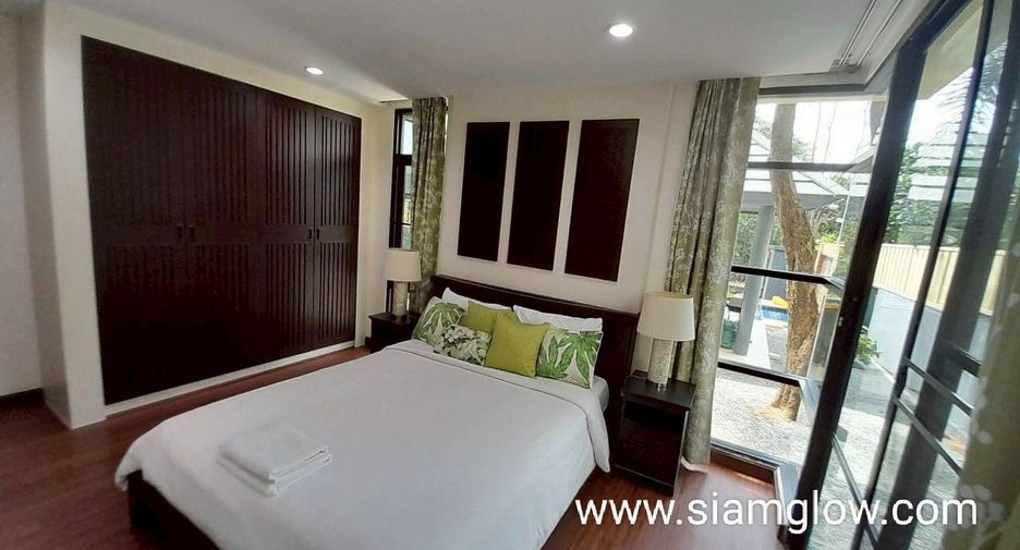 For rent and for sale 4 bedrooms villa in Bang Lamung, Chonburi
