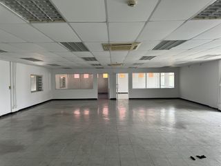 出租 仓库 在 Si Racha, Chon Buri
