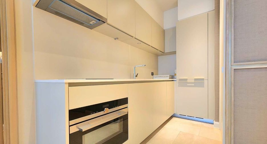 Condo en alquiler de 1 habitaciones en Khlong San, Bangkok