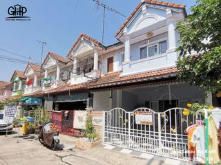 For sale 3 bed townhouse in Mueang Samut Sakhon, Samut Sakhon
