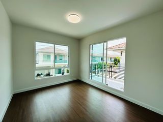 For sale 4 bed house in Mueang Pathum Thani, Pathum Thani