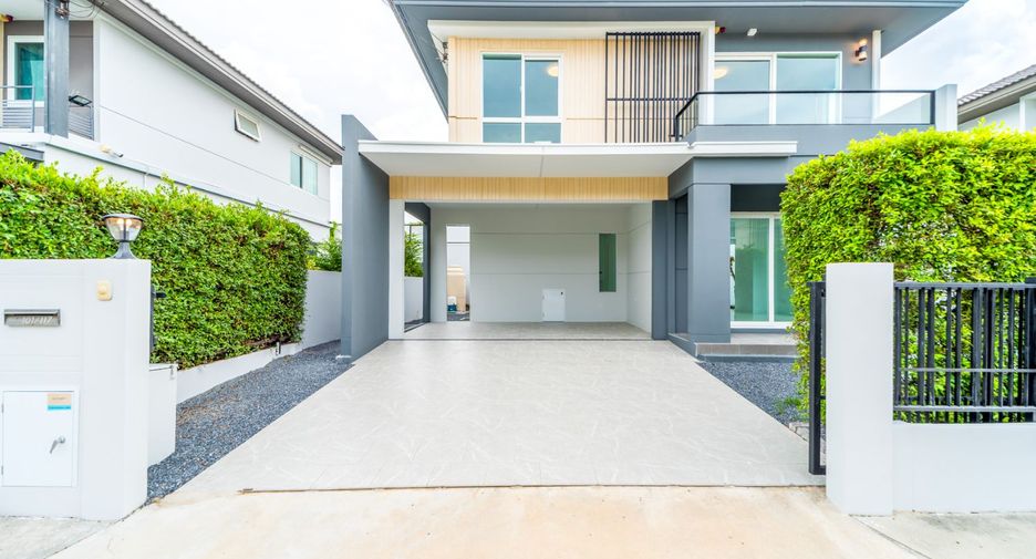 For sale 3 ベッドルーム house in Bang Sao Thong, Samut Prakan