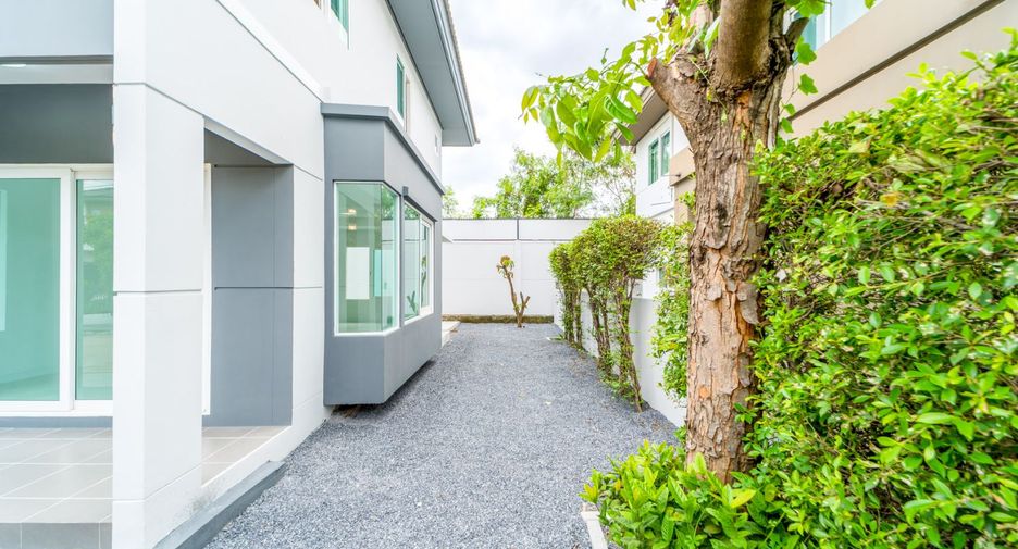 For sale 3 ベッドルーム house in Bang Sao Thong, Samut Prakan