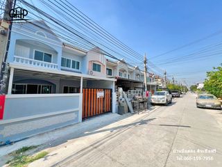 For sale 3 Beds townhouse in Sai Noi, Nonthaburi