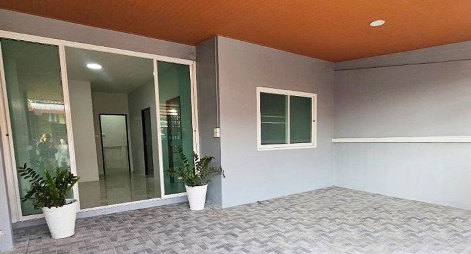 For sale 2 bedrooms townhouse in Thanyaburi, Pathum Thani