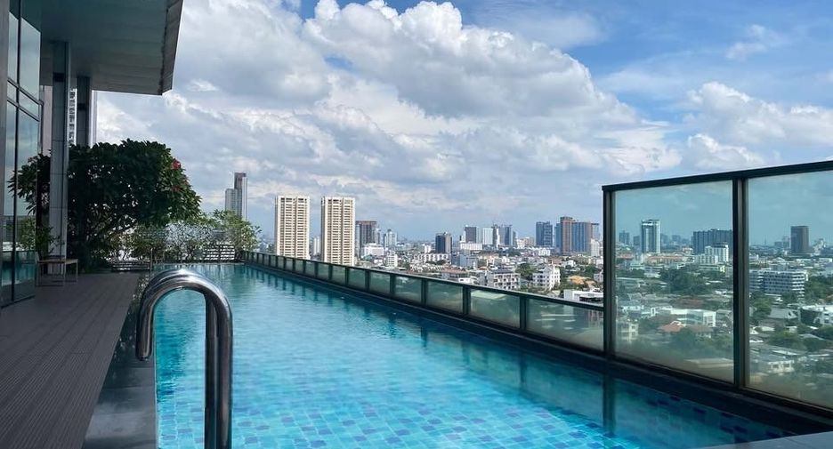 Wohnung zum Kauf mit 4 Zimmer in Watthana, Bangkok