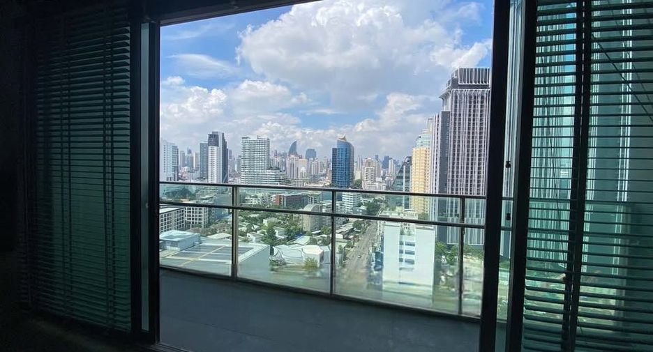 Wohnung zum Kauf mit 4 Zimmer in Watthana, Bangkok