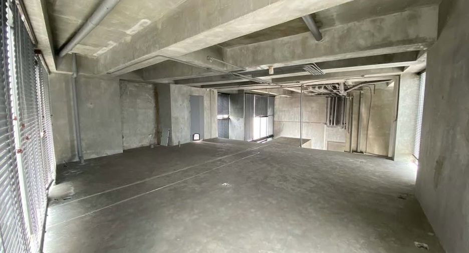 Wohnung zum Kauf mit 4 Zimmer in Watthana, Bangkok