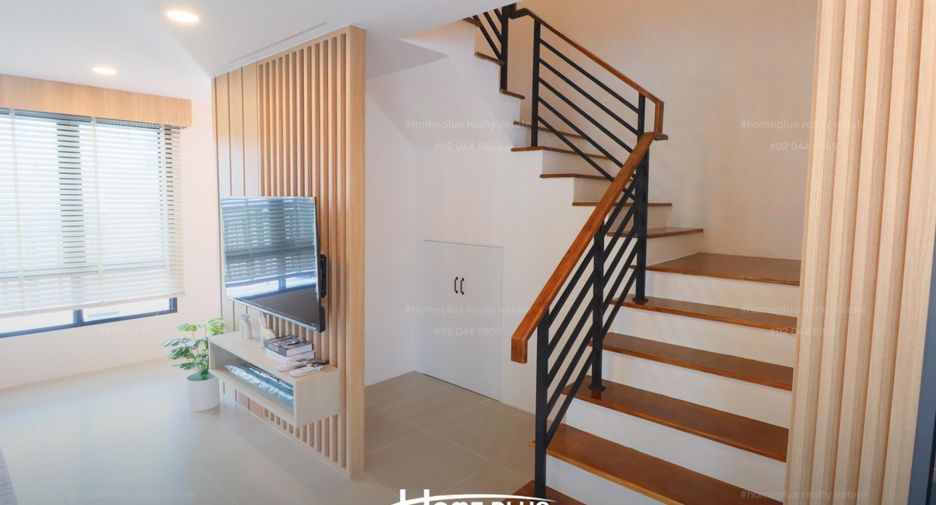Casa en venta de 3 habitaciones en Si Racha, Chonburi