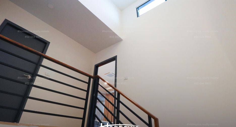 Casa en venta de 3 habitaciones en Si Racha, Chonburi