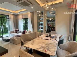 For sale 4 Beds house in Khan Na Yao, Bangkok