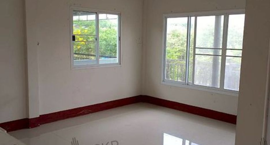 À vendre 3 chambres maison à Ban Khai, Rayong