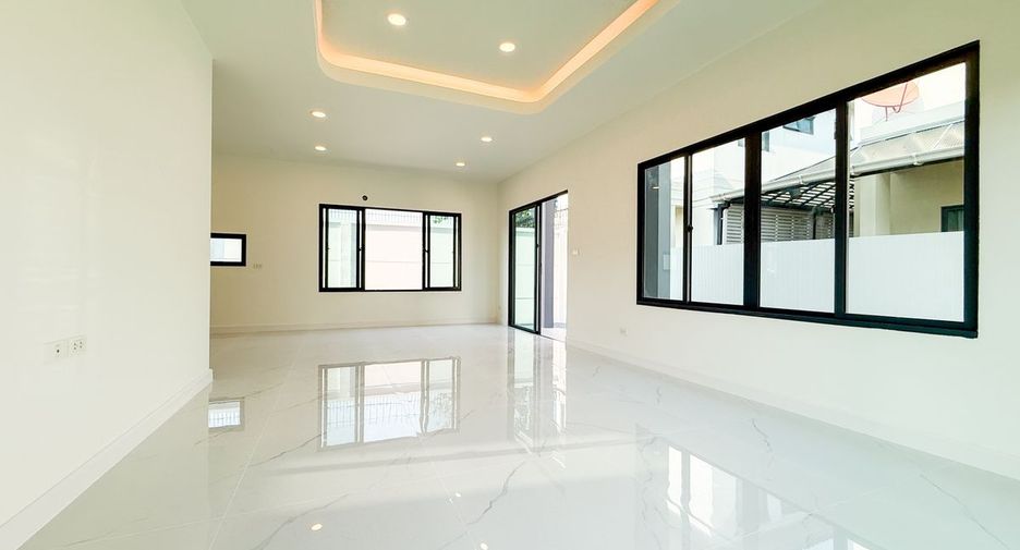 Casa en venta de 3 habitaciones en Mueang Pathum Thani, Pathum Thani