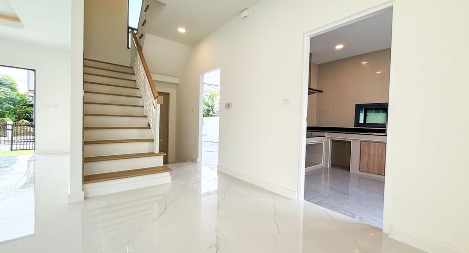 Casa en venta de 3 habitaciones en Mueang Pathum Thani, Pathum Thani