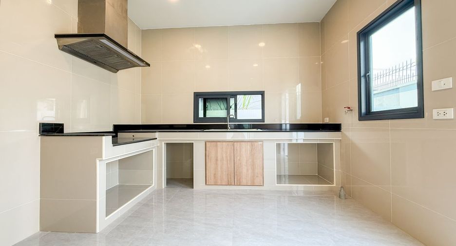 Casa en venta de 3 habitaciones en Mueang Pathum Thani, Pathum Thani