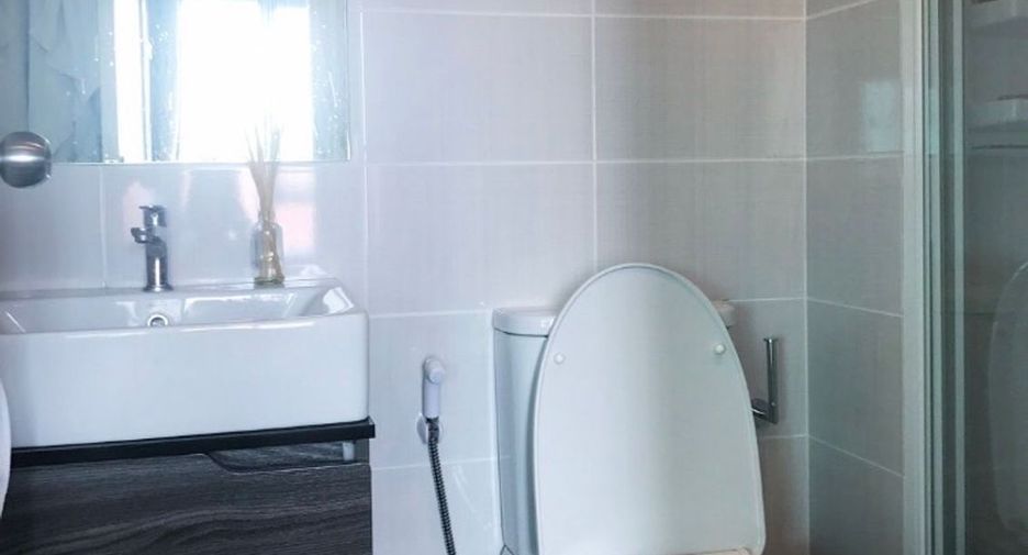 For sale 1 bed condo in Bang Khen, Bangkok