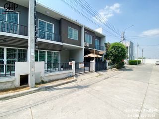 For sale 3 Beds townhouse in Sai Noi, Nonthaburi