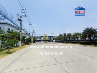For sale 3 bed townhouse in Mueang Samut Sakhon, Samut Sakhon