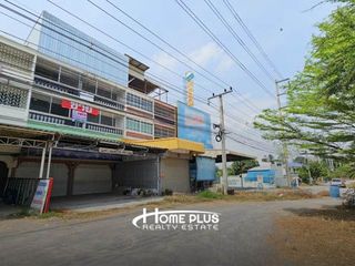 For sale 4 bed retail Space in Photharam, Ratchaburi