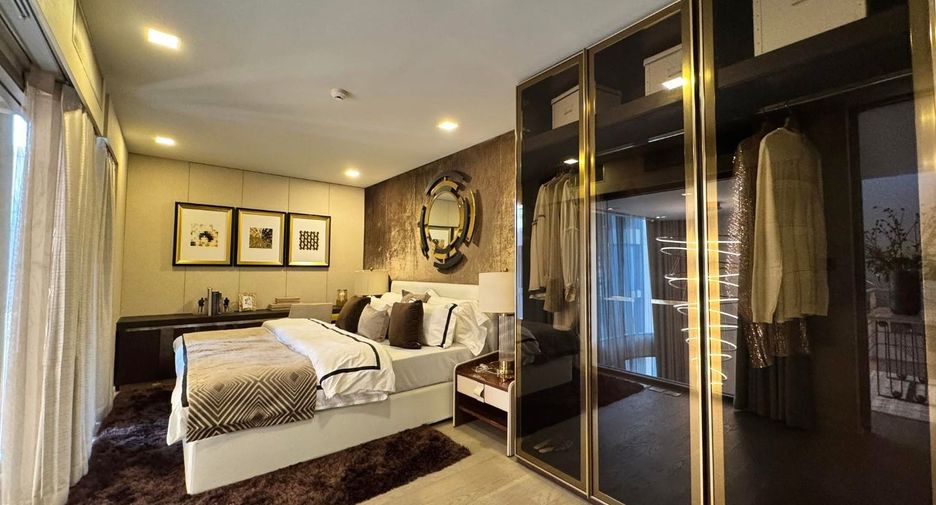 Condo en alquiler de 3 habitaciones en Watthana, Bangkok