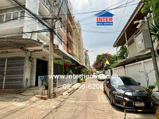 For sale 4 bed retail Space in Phra Nakhon, Bangkok