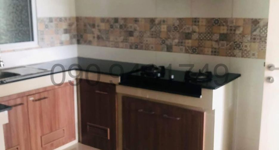 For rent 3 bedrooms house in Khlong Sam Wa, Bangkok