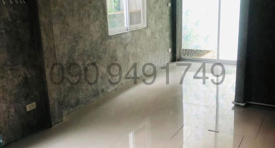 For rent 3 bedrooms house in Khlong Sam Wa, Bangkok