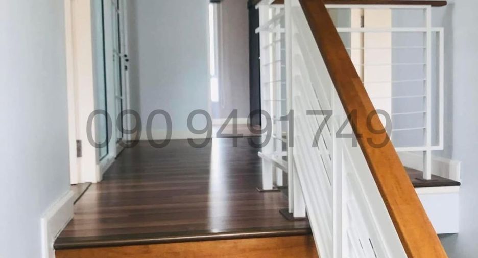 For rent 3 bedrooms house in Khlong Sam Wa, Bangkok