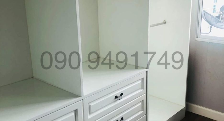 For rent 3 bedrooms house in Khlong Sam Wa, Bangkok