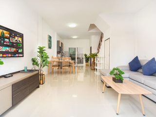 For rent 3 bedrooms townhouse in Mueang Chiang Mai, Chiang Mai