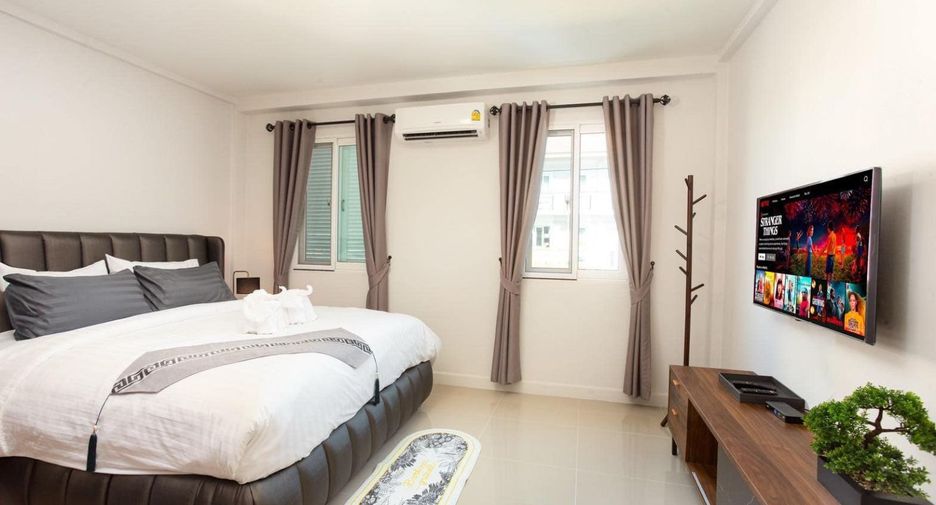 For rent 3 bedrooms townhouse in Mueang Chiang Mai, Chiang Mai