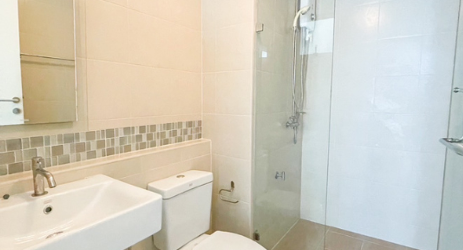 Wohnung zum Kauf mit 2 Zimmer in Huai Khwang, Bangkok