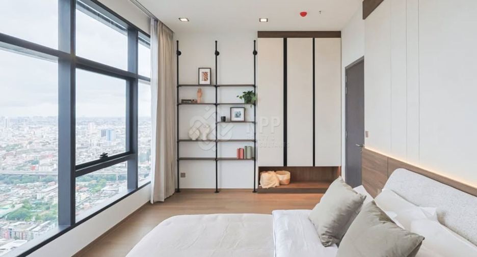 For sale 3 ベッドルーム condo in Ratchathewi, Bangkok
