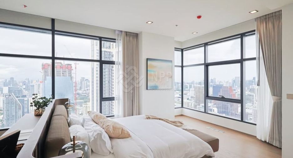 For sale 3 ベッドルーム condo in Ratchathewi, Bangkok