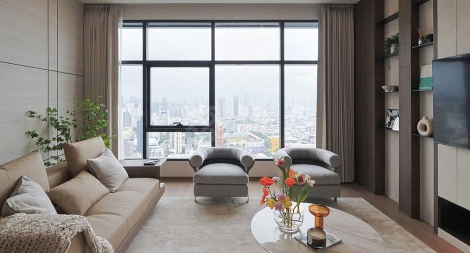 For sale 3 ベッドルーム condo in Ratchathewi, Bangkok