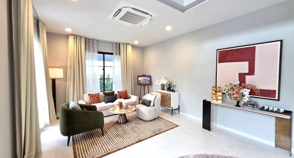 For sale 4 bedrooms house in Mueang Samut Prakan, Samut Prakan