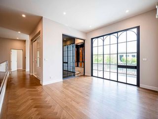 For sale 4 Beds house in Bang Kapi, Bangkok