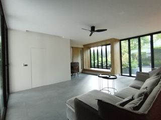 For sale 4 Beds house in Watthana, Bangkok