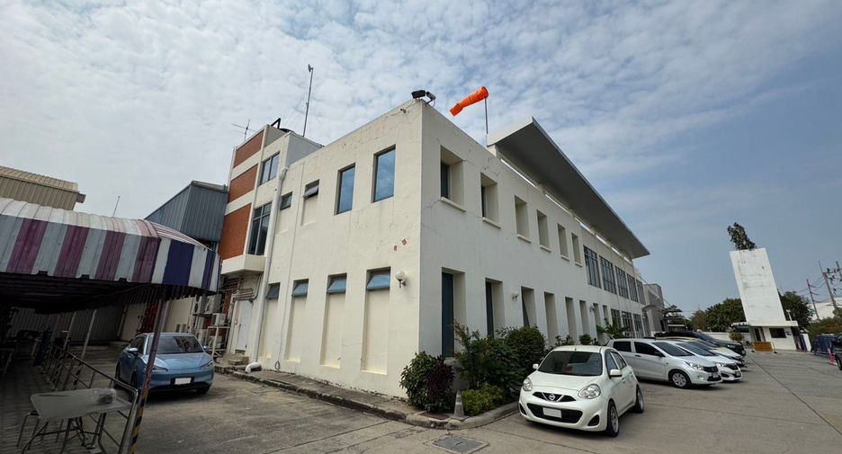 出租 仓库 在 Phan Thong, Chon Buri