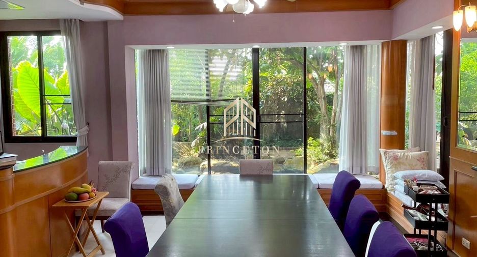 For sale 3 bedrooms house in Khan Na Yao, Bangkok