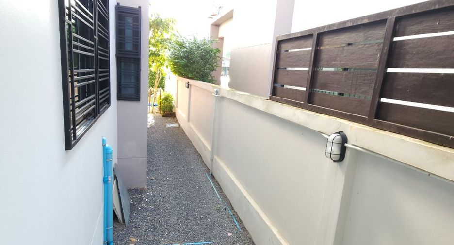 Продажа 3 спальни дом в Mueang Surat Thani, Сураттани