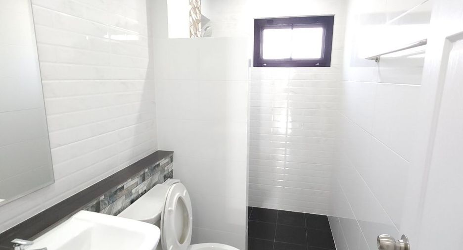 Продажа 3 спальни дом в Mueang Surat Thani, Сураттани